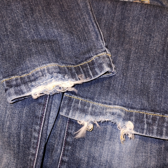 Vintage Medium/Dark Wash Blue Jeans - Picture 11 of 11